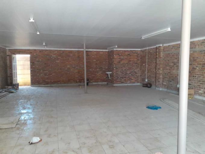 Commercial to Rent in Klerksdorp - Property to rent - MR507843