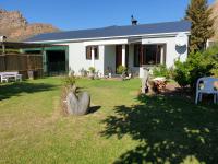 Front View of property in Montagu