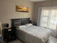Main Bedroom of property in Wilgeheuwel 