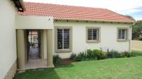 Front View of property in Zandspruit