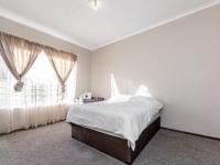 Main Bedroom - 20 square meters of property in Zandspruit