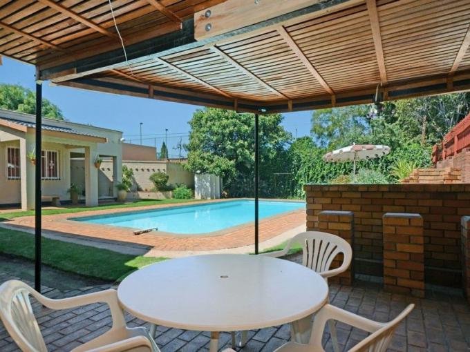 3 Bedroom House for Sale For Sale in Observatory JHB MR5