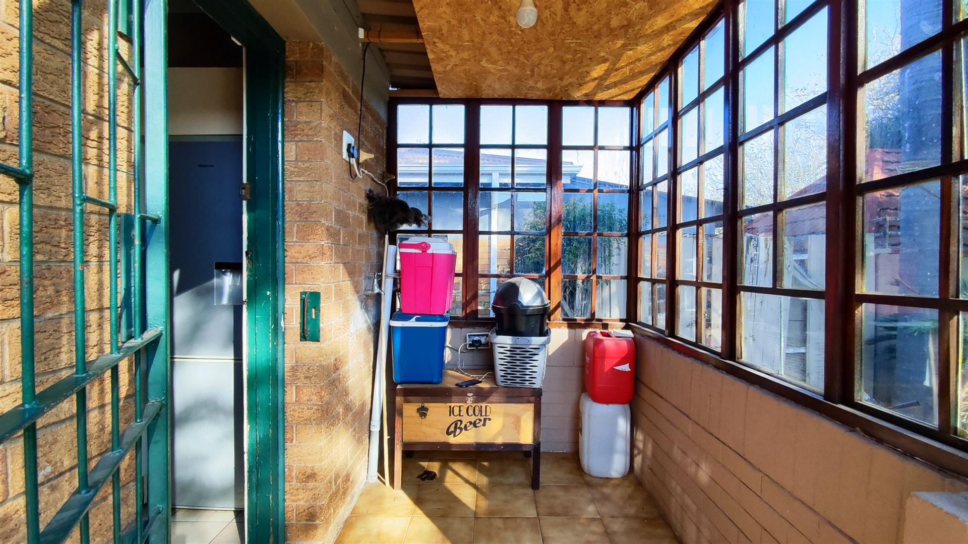 Rooms - 21 square meters of property in Symhurst