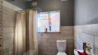 Bathroom 1 - 4 square meters of property in Symhurst