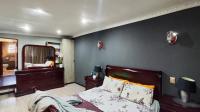 Main Bedroom - 39 square meters of property in Symhurst