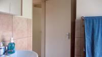 Bathroom 1 - 6 square meters of property in Tijger Vallei