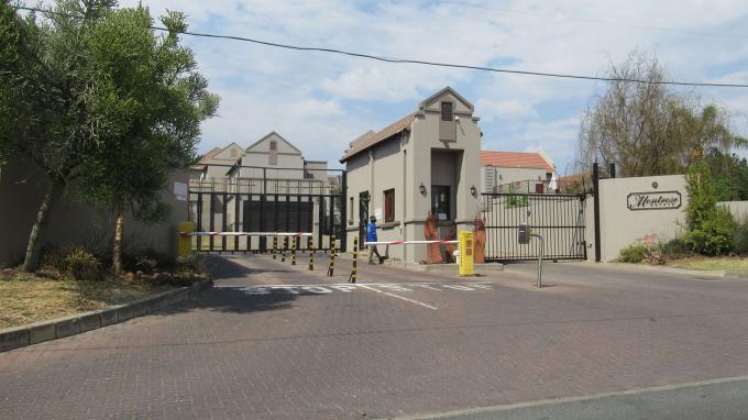 Standard Bank SIE Sale In Execution 3 Bedroom House for Sale in Barbeque Downs - MR509393