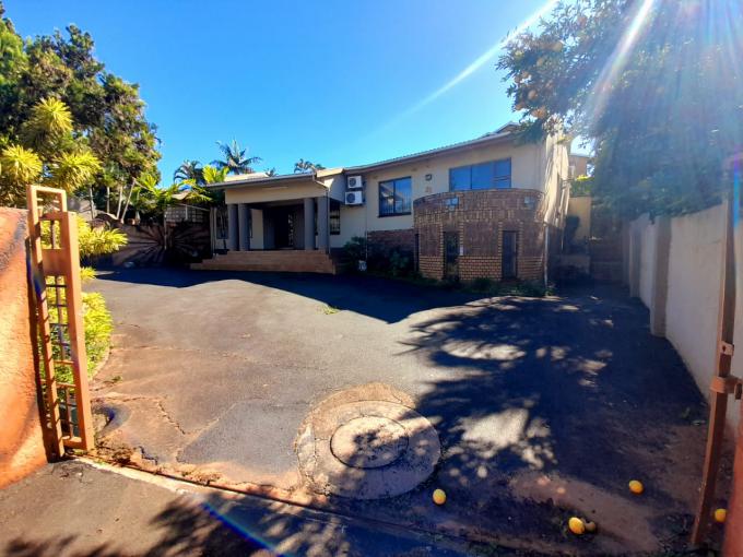 3 Bedroom House for Sale For Sale in Woodhaven MR509404