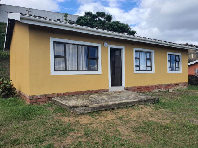 3 Bedroom House for Sale For Sale in Umlazi - MR509418