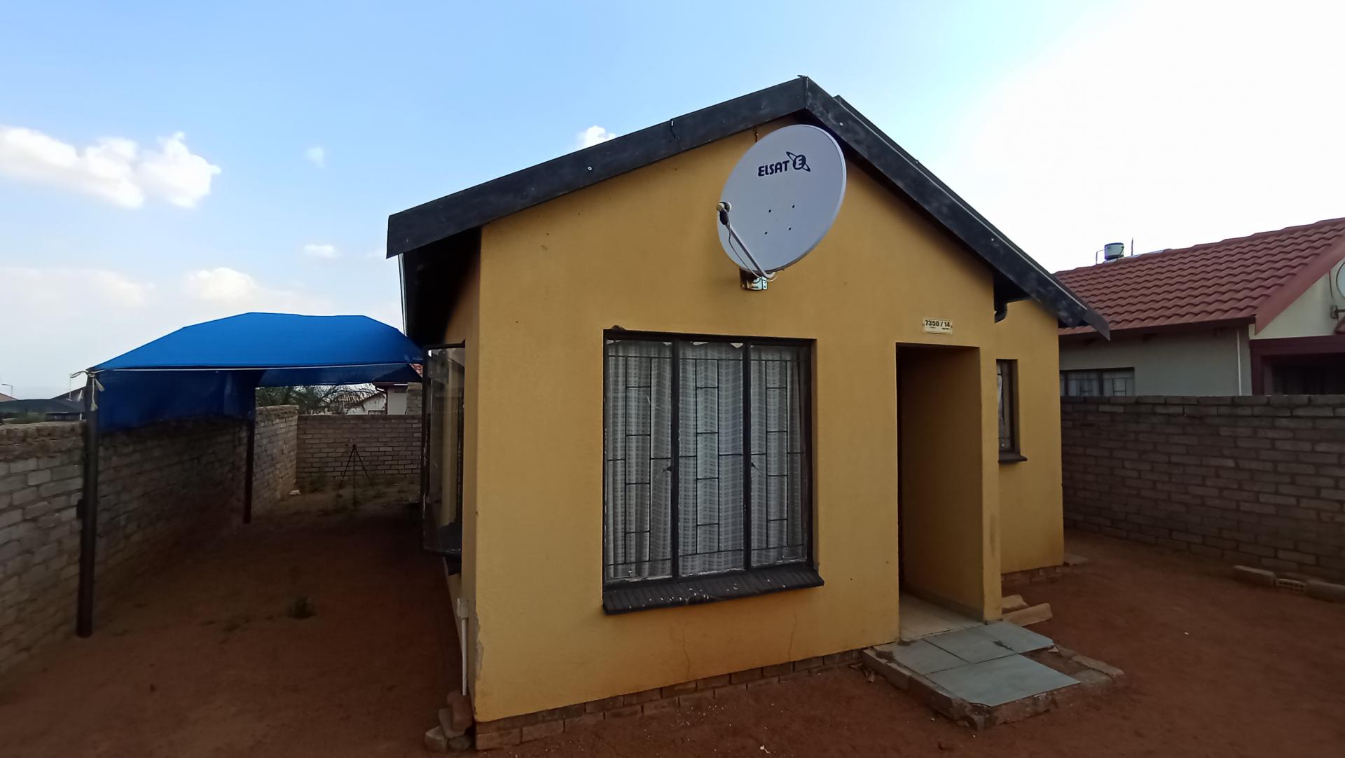 Front View of property in Soshanguve East