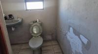 Bathroom 2 of property in Ibhayi (Zwide)