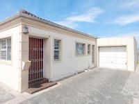 Front View of property in Bernadino Heights