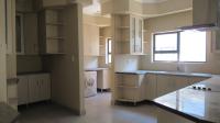 Kitchen - 14 square meters of property in Fourways