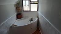 Bathroom 2 - 5 square meters of property in Gordons Bay