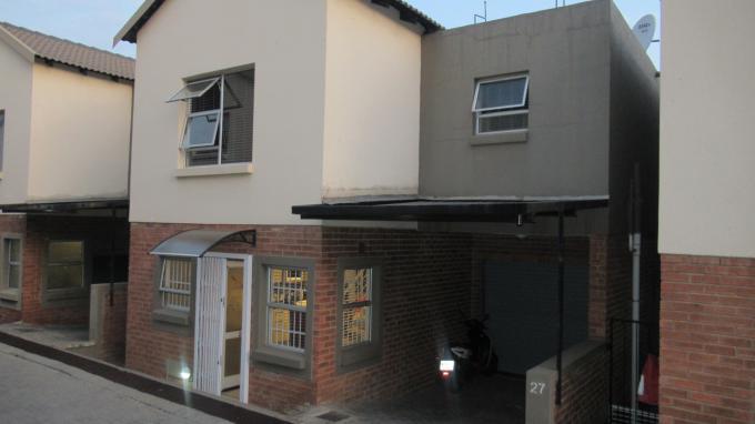 3 Bedroom Sectional Title for Sale For Sale in Witkoppen - Home Sell - MR509637