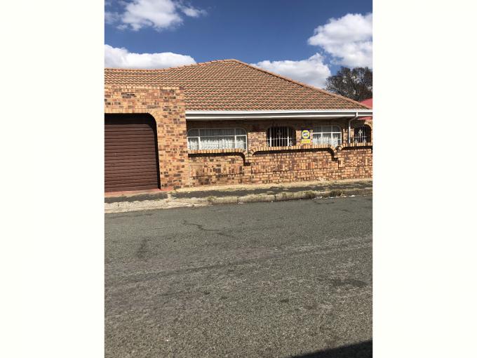 4 Bedroom House for Sale For Sale in Coronationville - MR509668