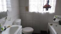 Bathroom 1 - 36 square meters of property in Hurlingham