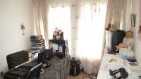 Bed Room 2 - 13 square meters of property in Hurlingham