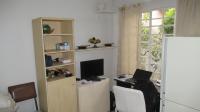 Bed Room 2 - 13 square meters of property in Hurlingham