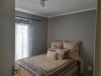 Bed Room 2 - 15 square meters of property in Stretford