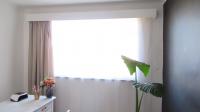 Bed Room 2 - 10 square meters of property in Crystal Park