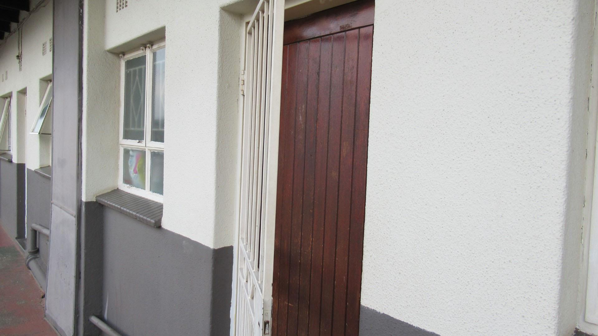 Front View of property in Bertrams