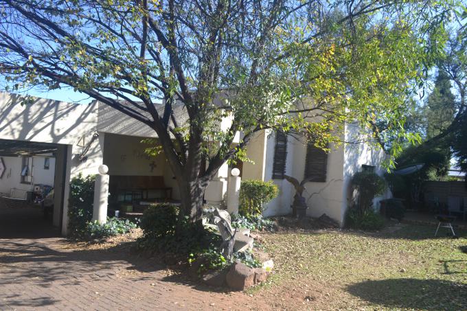 3 Bedroom House for Sale For Sale in Witpoortjie - MR510483