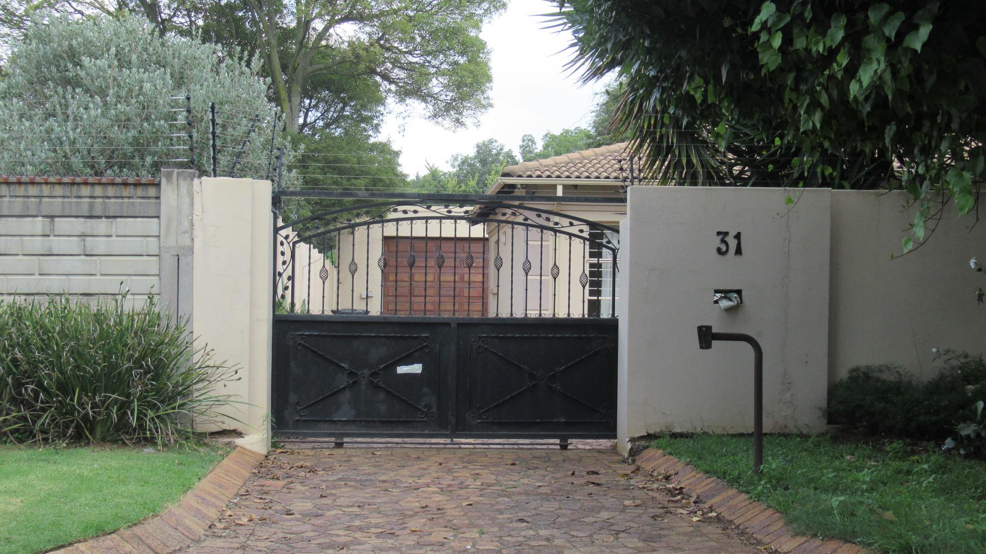 Front View of property in Rynfield