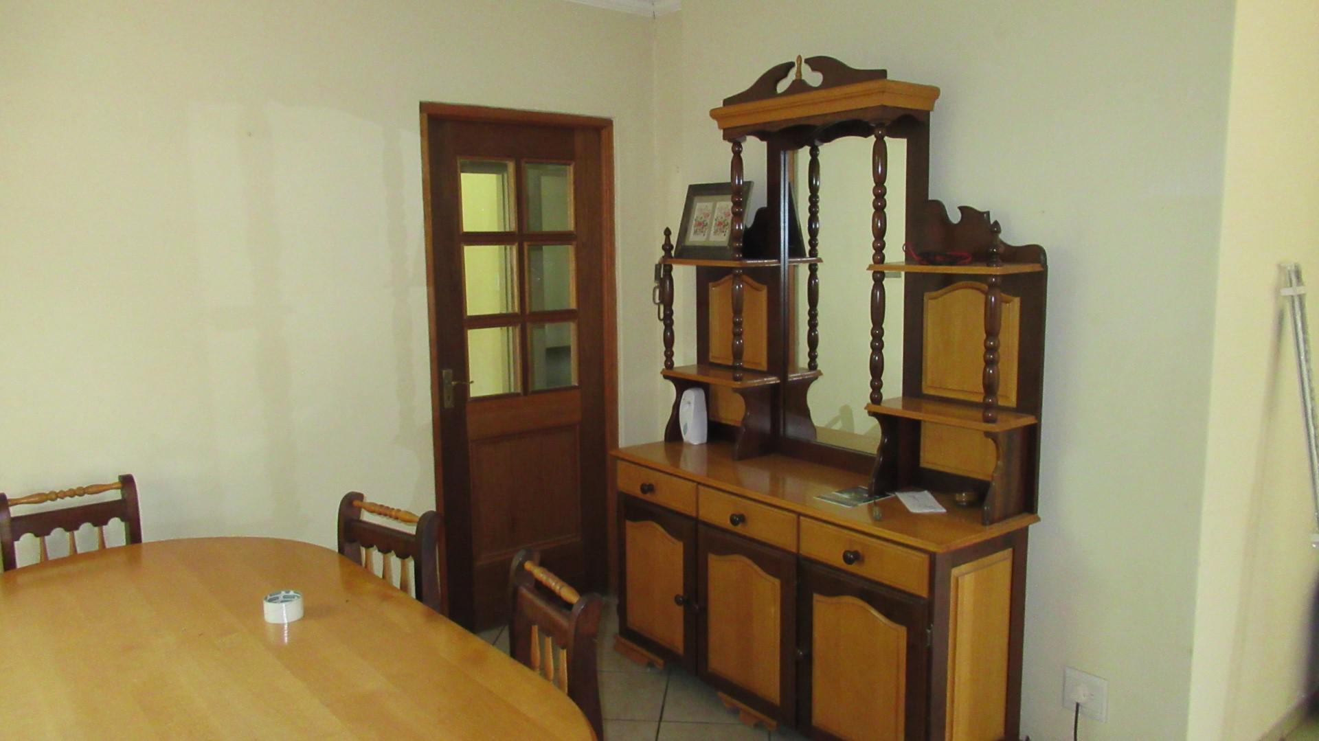 Dining Room - 11 square meters of property in Rynfield