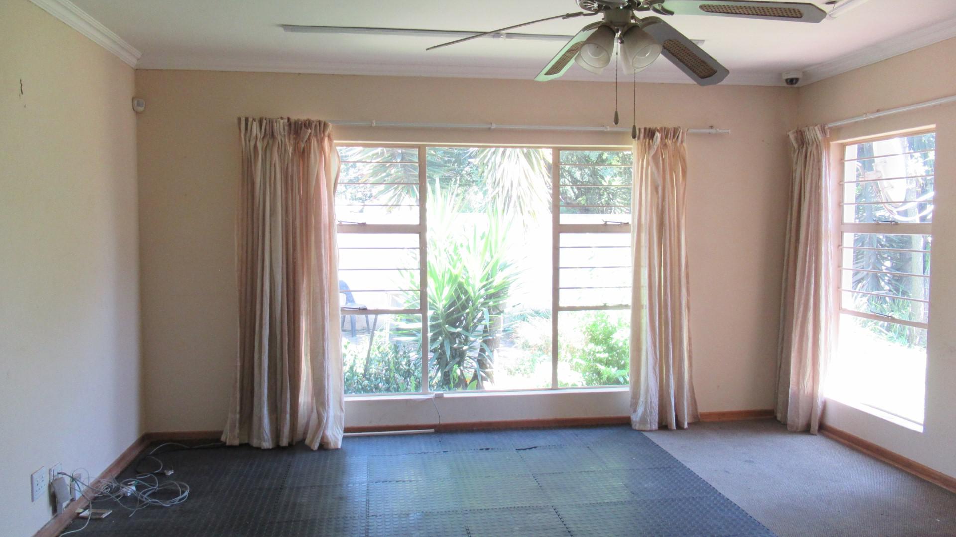 Lounges - 63 square meters of property in Rynfield