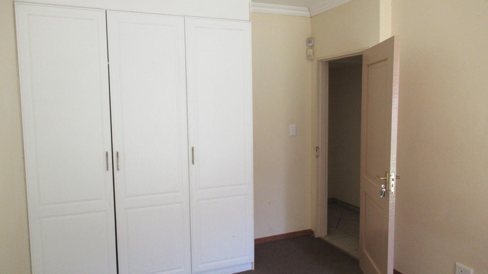 Bed Room 2 - 14 square meters of property in Rynfield