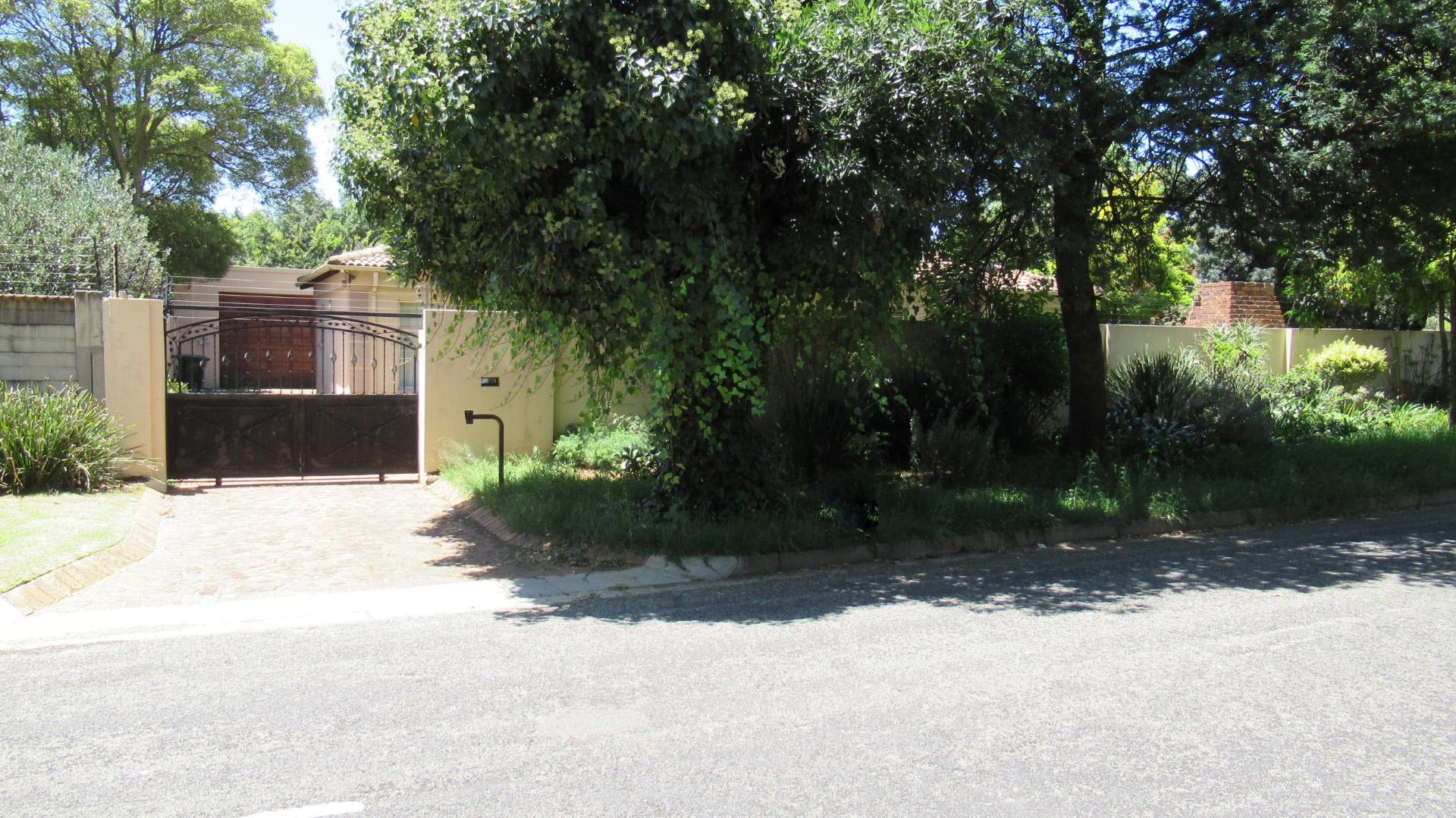 Front View of property in Rynfield