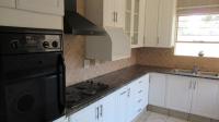 Kitchen - 17 square meters of property in Rynfield