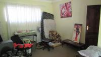 Bed Room 1 - 20 square meters of property in Rynfield