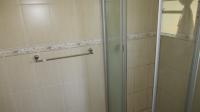 Main Bathroom - 6 square meters of property in Rynfield