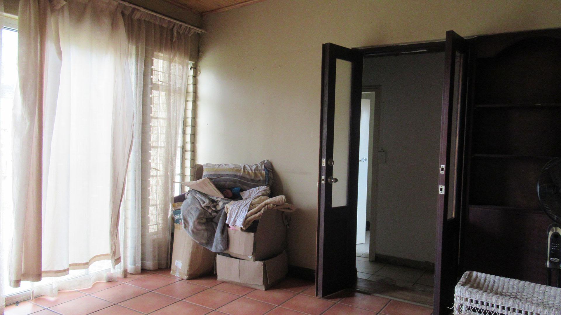 Dining Room - 17 square meters of property in Discovery