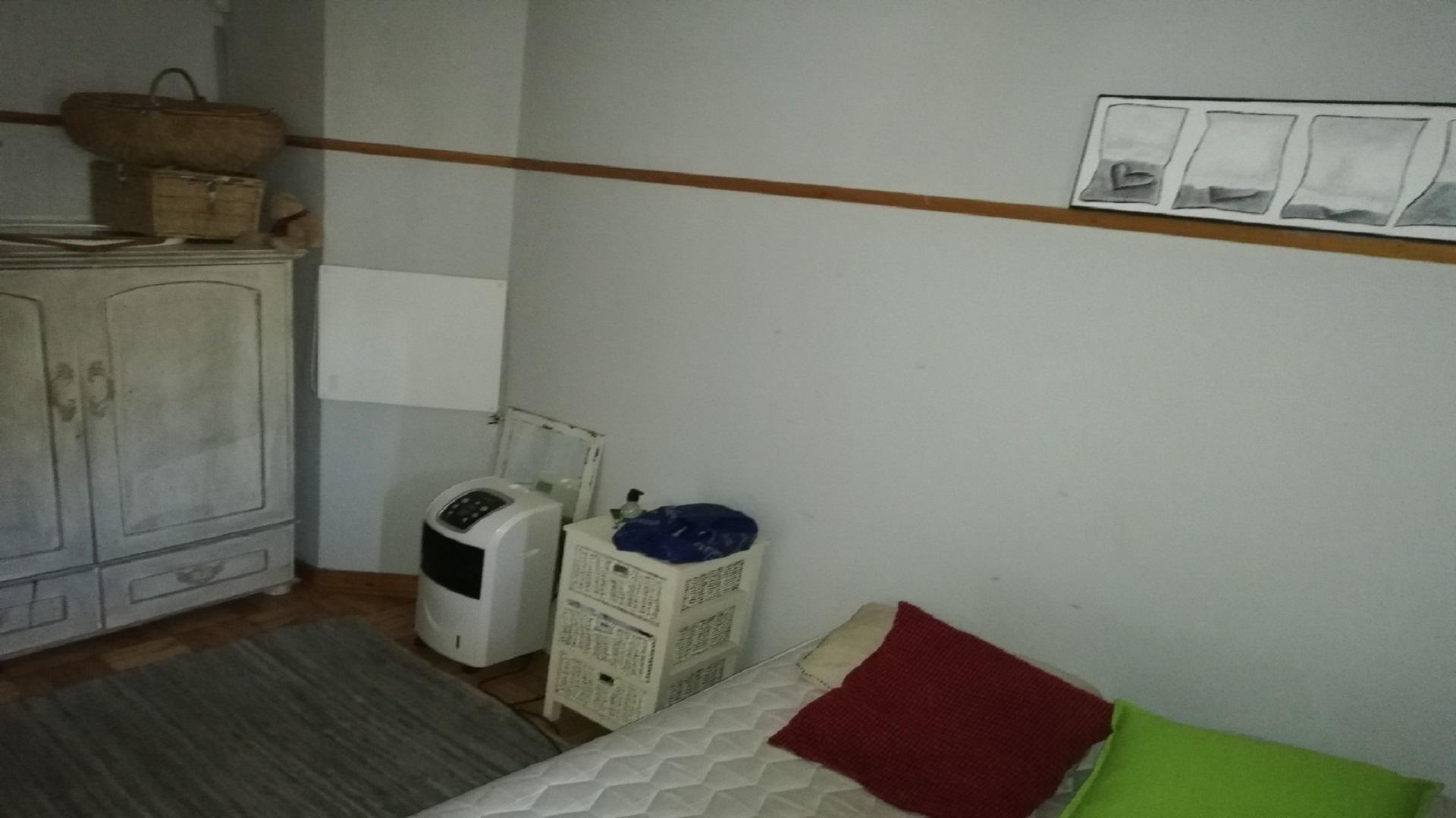 Bed Room 2 of property in Morningside