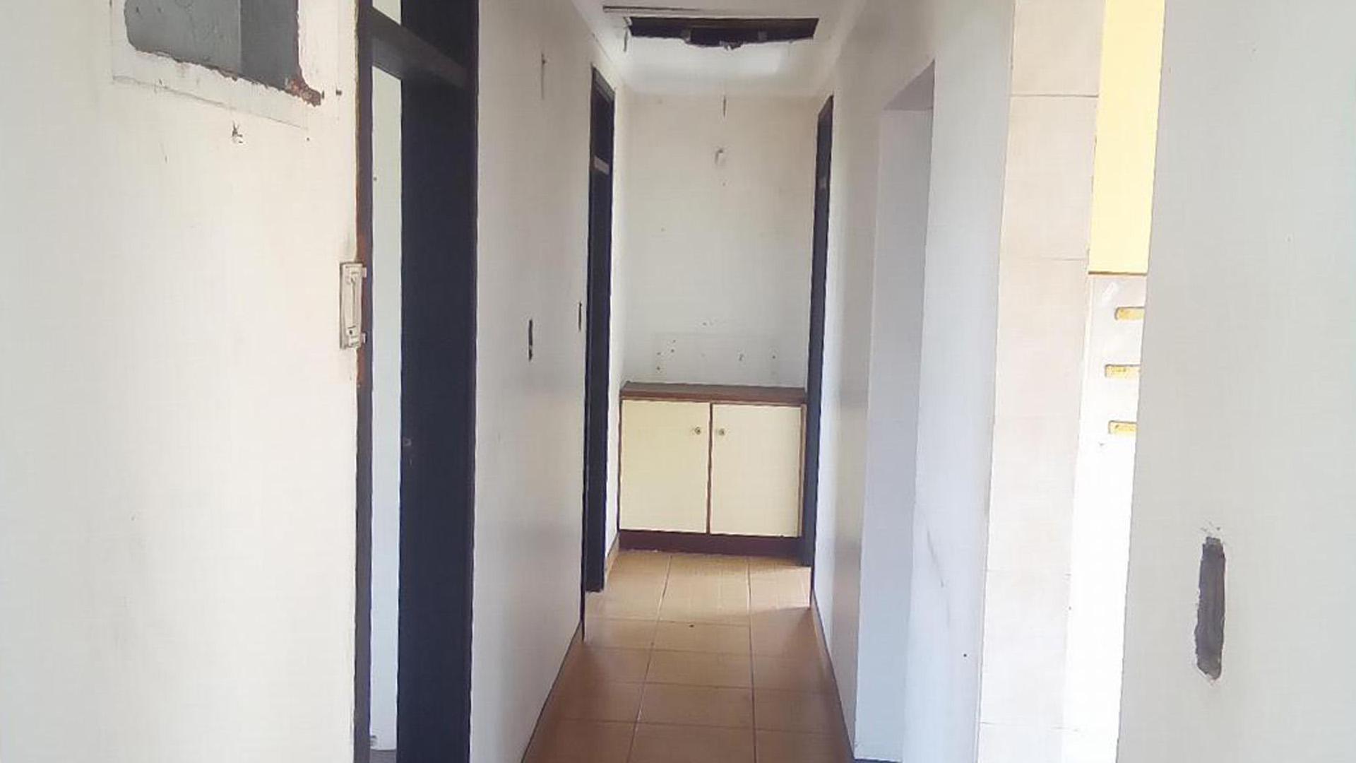 Spaces of property in Highridge