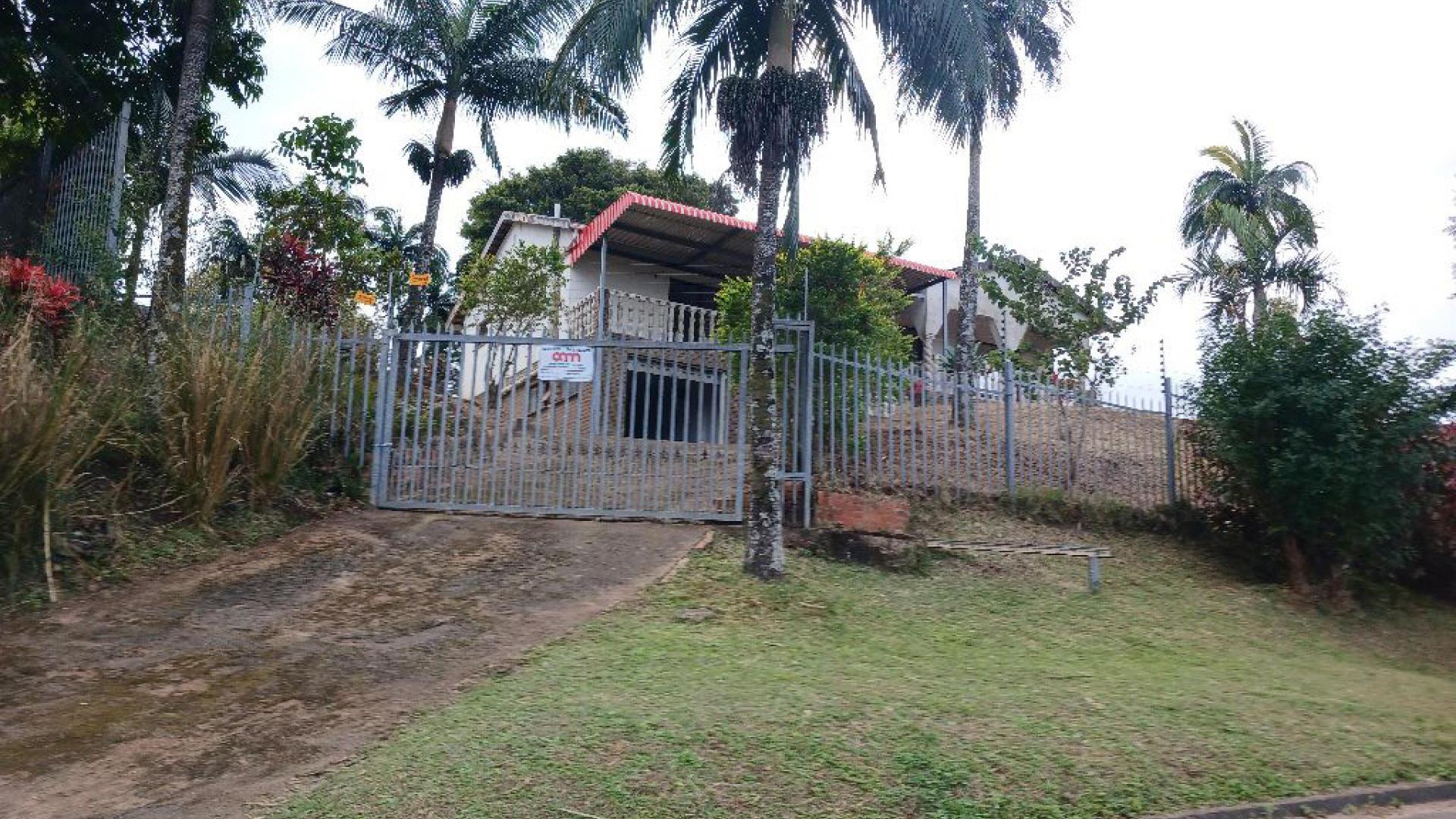 Front View of property in Highridge