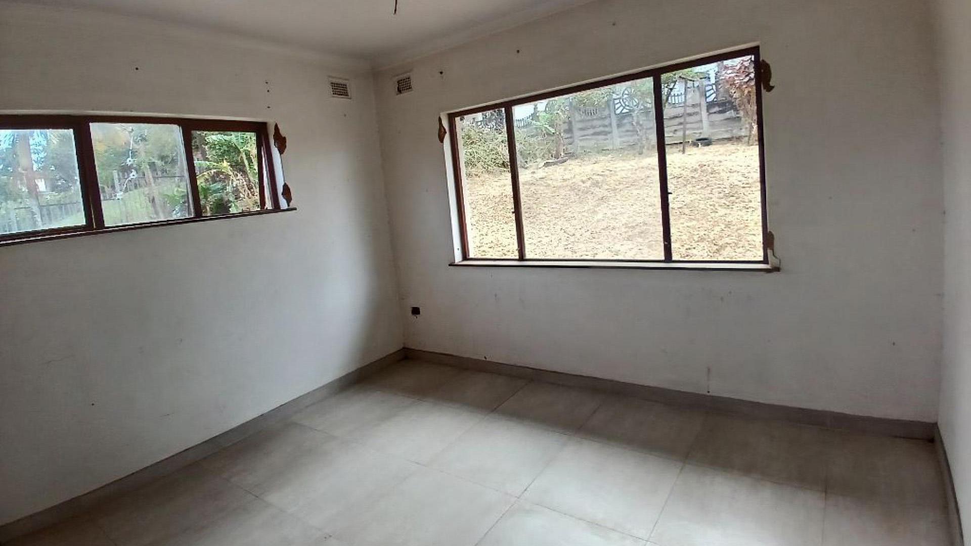 Bed Room 2 of property in Highridge