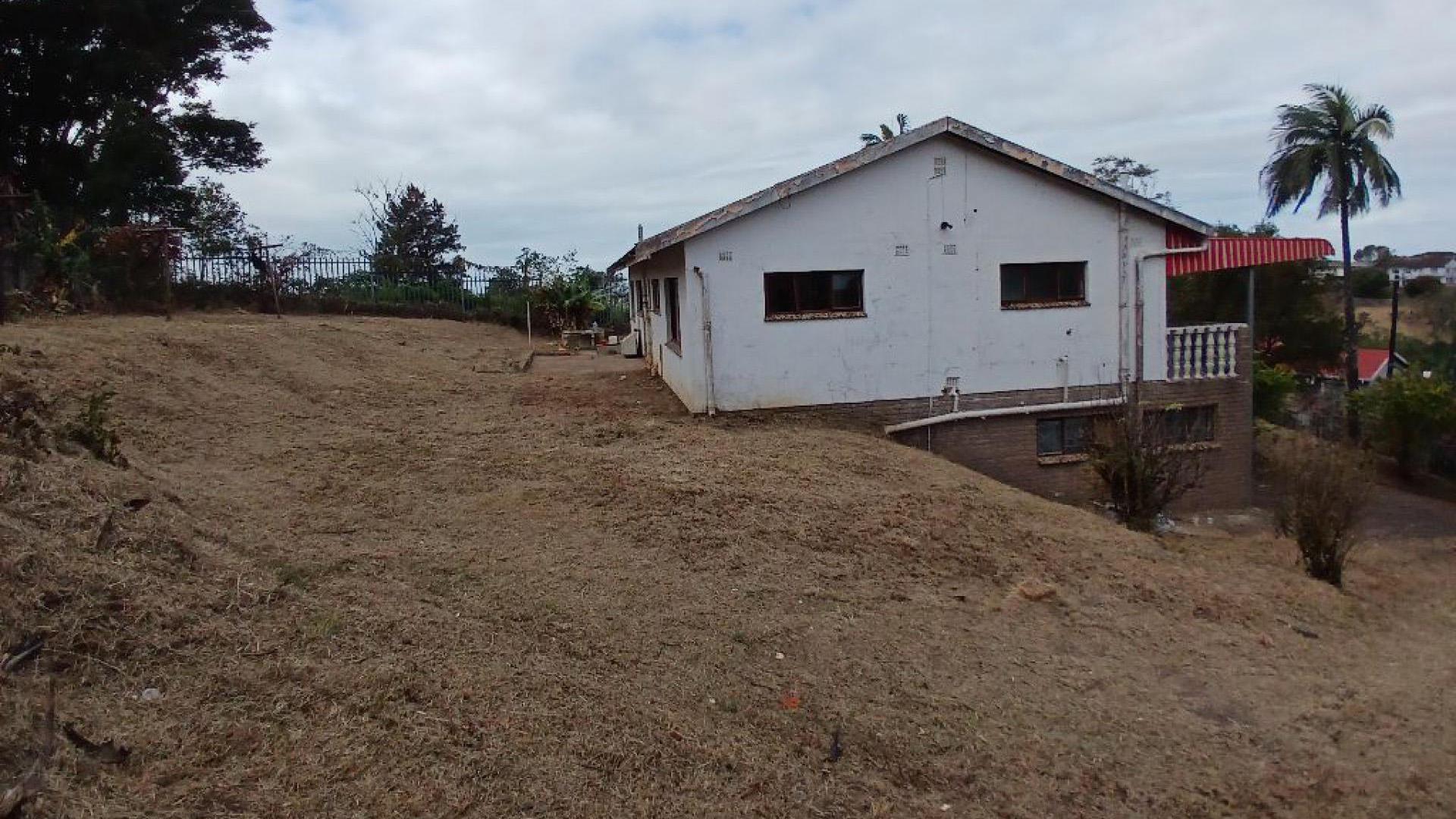 Spaces of property in Highridge