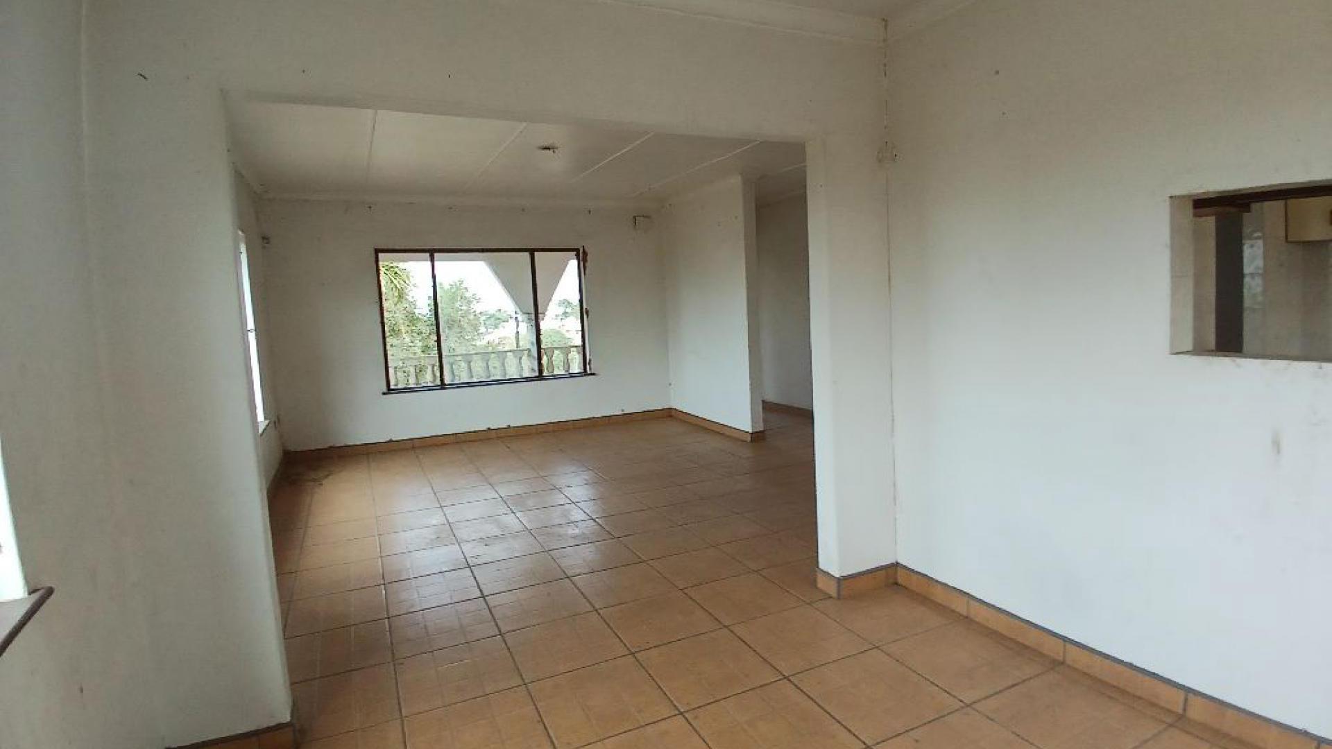 Dining Room of property in Highridge