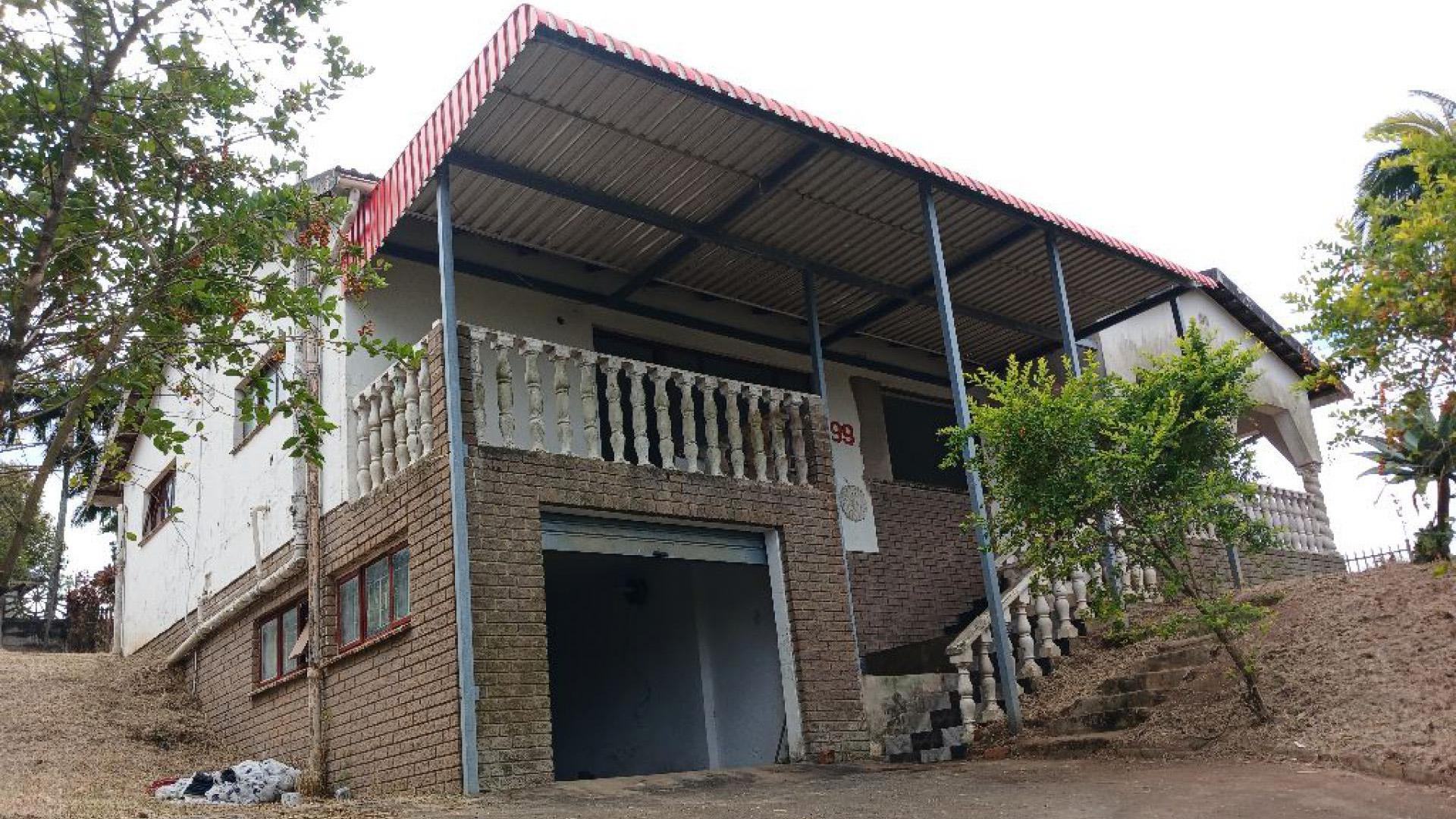 Front View of property in Highridge