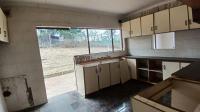 Kitchen of property in Highridge
