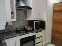 Kitchen - 9 square meters of property in Selcourt