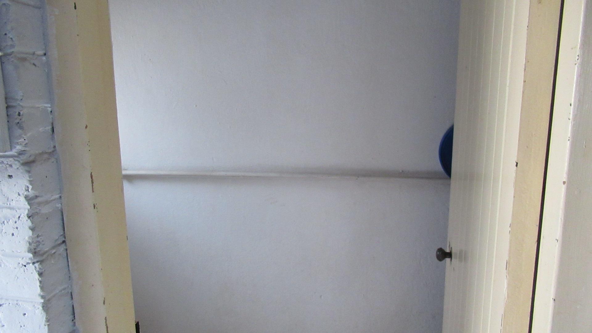 Staff Bathroom - 4 square meters of property in Wentworth Park