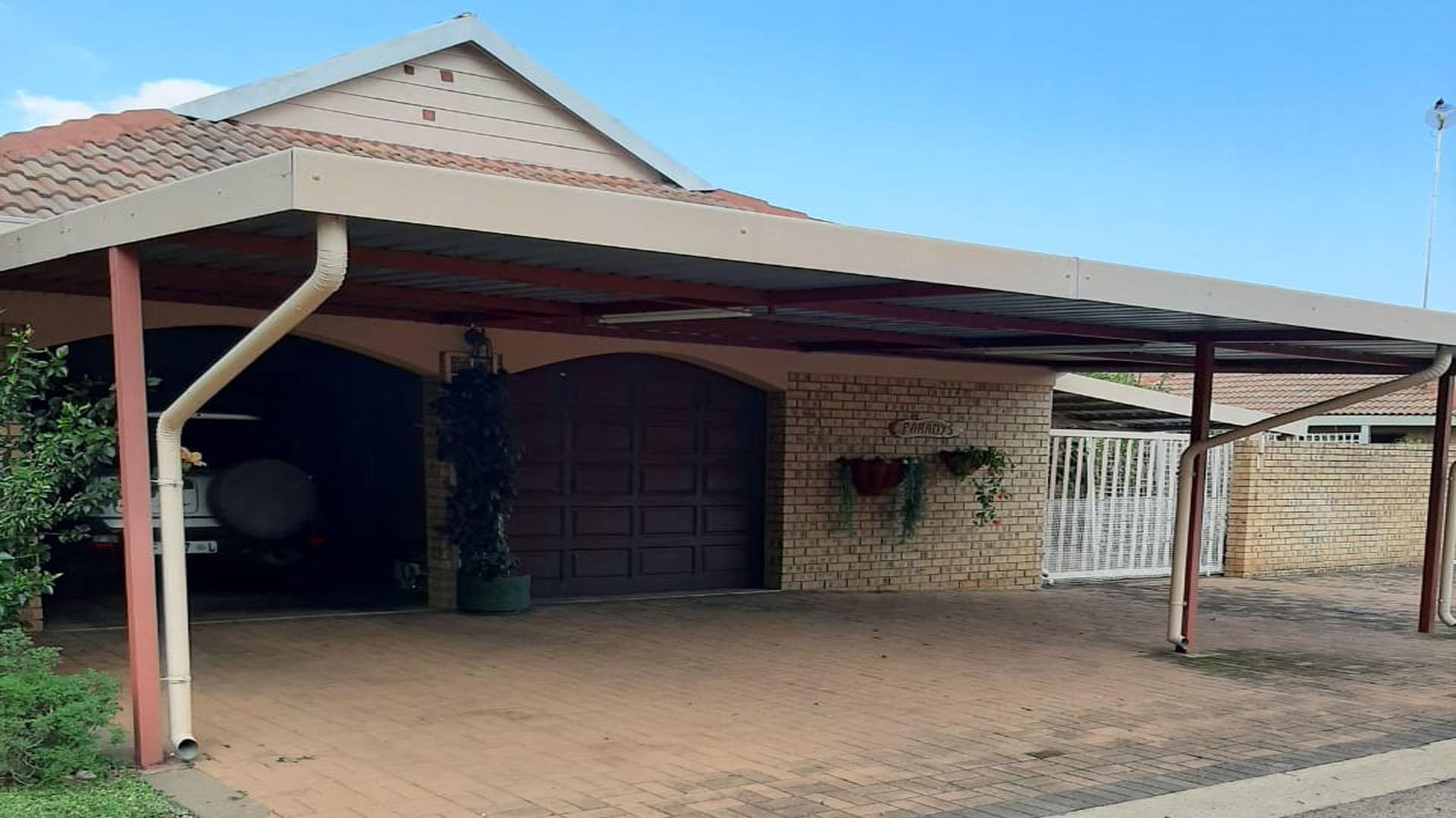 Front View of property in Mookgopong (Naboomspruit)