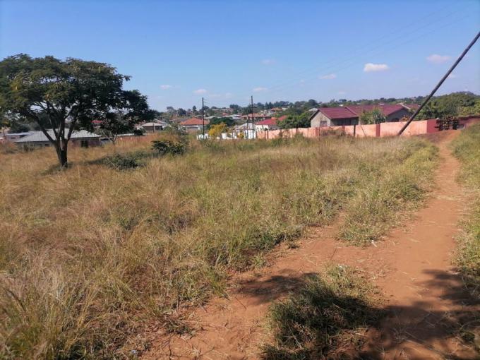 Commercial for Sale For Sale in Thohoyandou - MR511173
