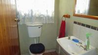 Bathroom 1 - 5 square meters of property in Mayberry Park