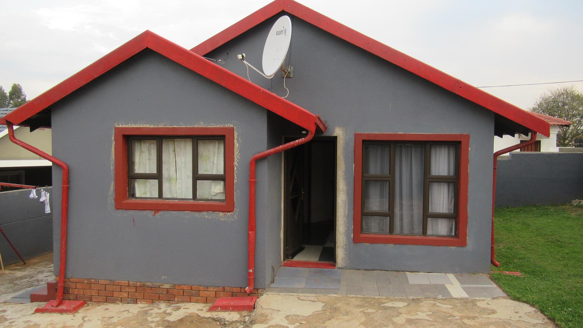 Front View of property in Riverlea - JHB